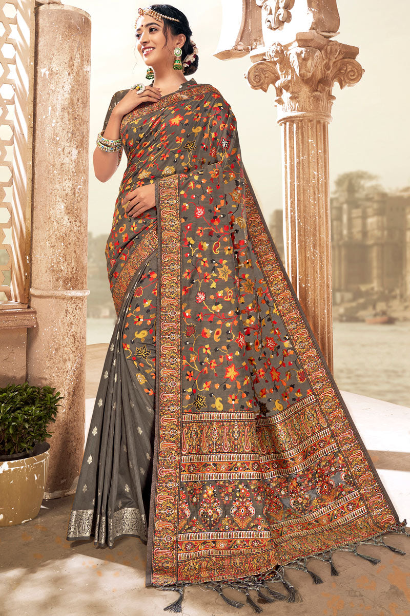 Grey Color Silk Fabric Saree For Mehendi Ceremony