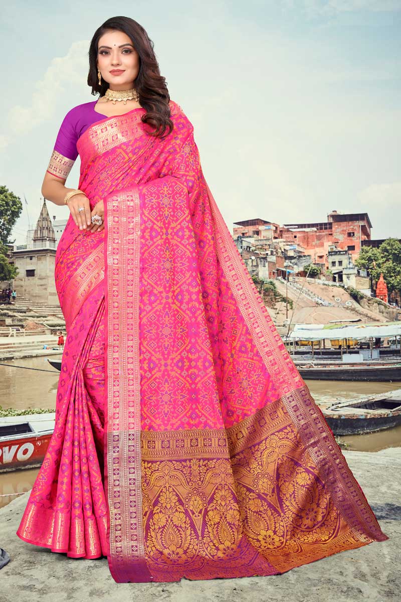 Marvelous Patola Silk Fabric Weaving Work Saree In Pink Color