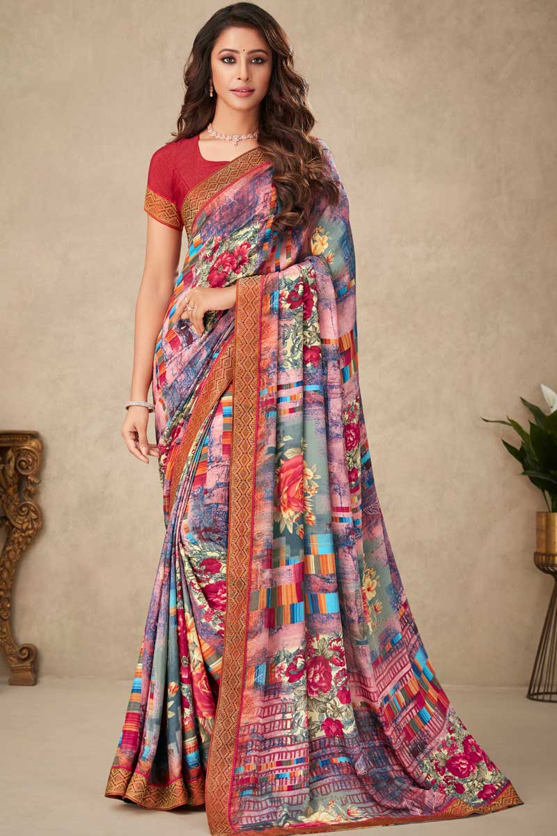 Casual Look Pink Color Crepe Fabric Admirable Printed Saree