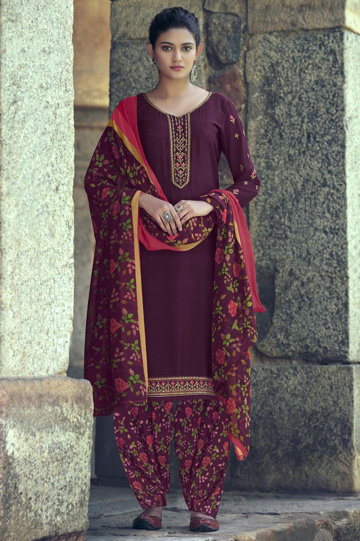 Printed Purple Color Casual Crepe Fabric Patiala Suit