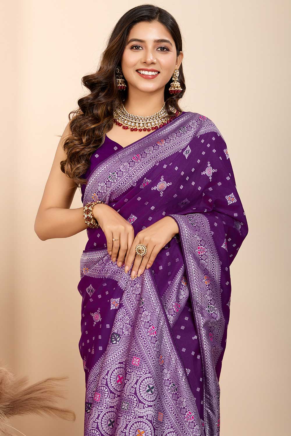 Soothing Woven Meenakari Art Silk Saree In Purple Color