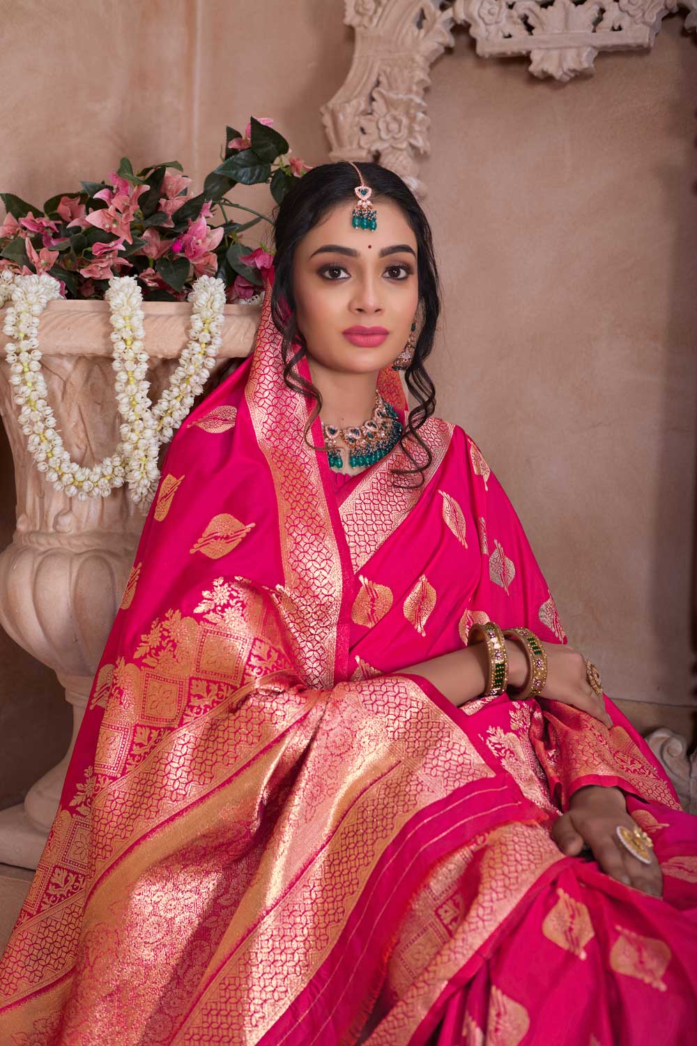 Magenta Color  Beatific Weaving Banarasi Jari Silk Saree