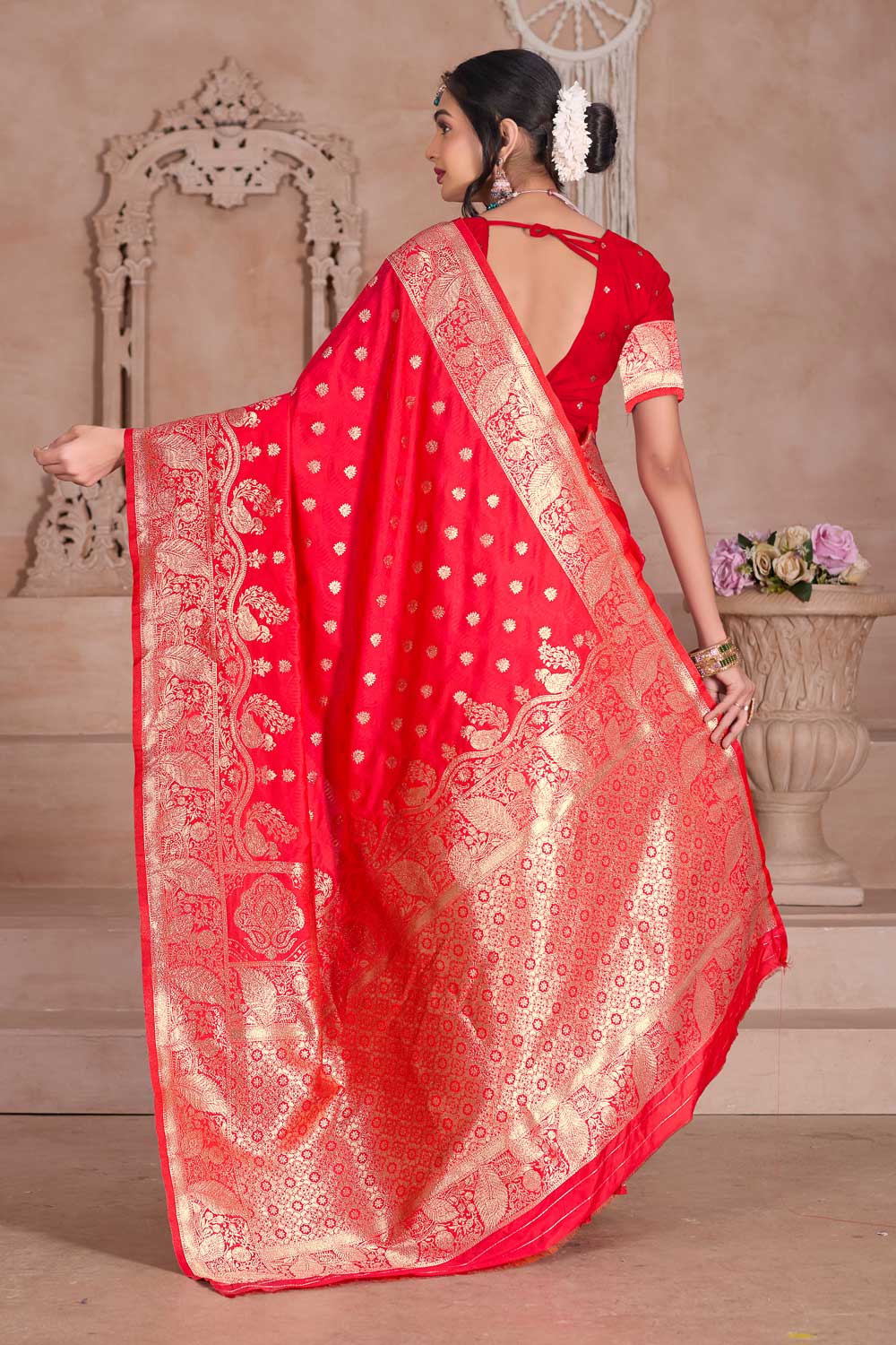 Art Silk Fabric Weaving Banarasi Jari Red Color Amazing Saree