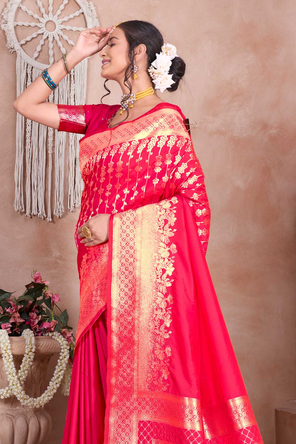 Art Silk Fabric Weaving Banarasi Jari Work Pink Saree