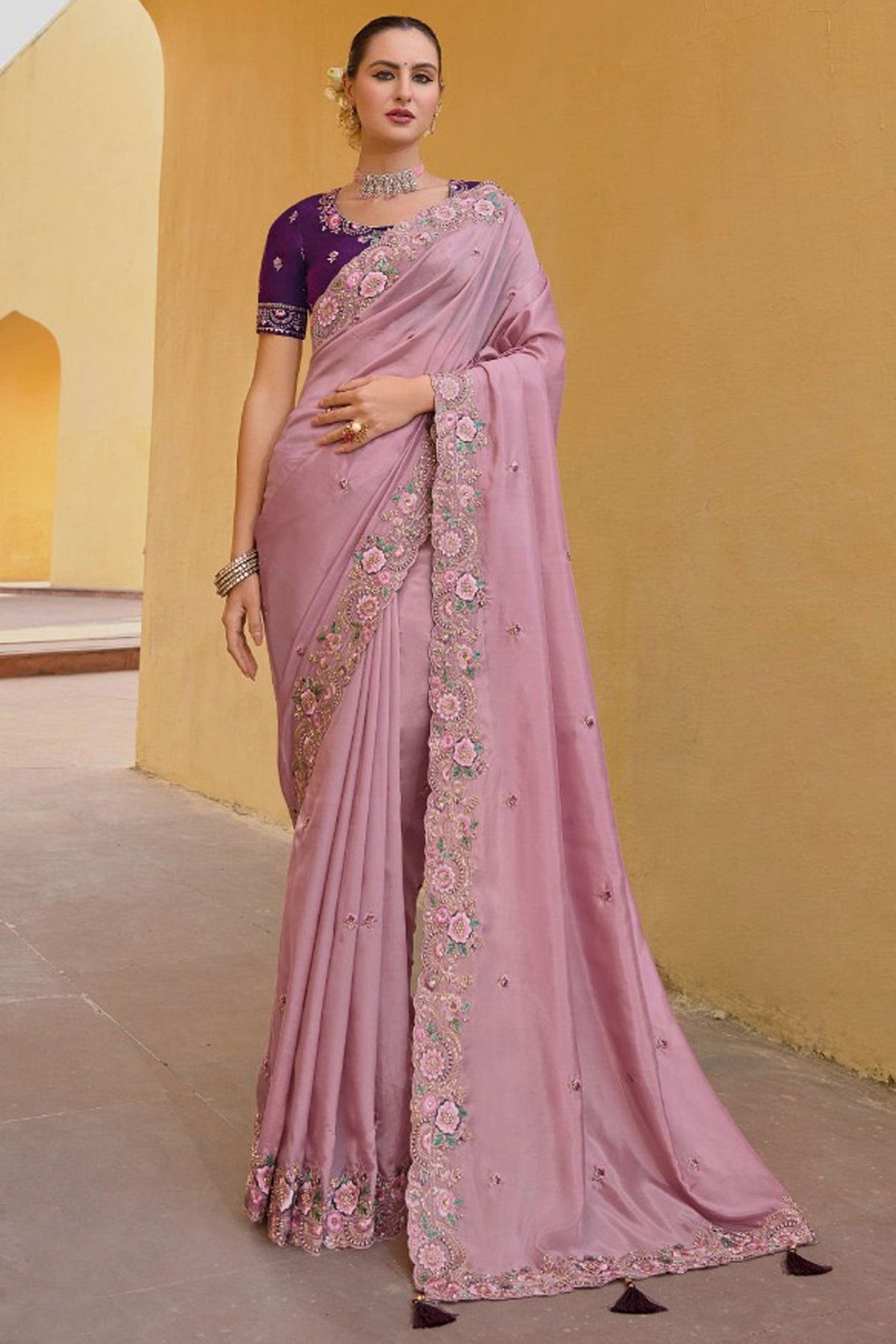 Creative Border Work On Saree In Lavender Color Organza Silk Fabric