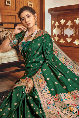 Silk Fabric Green Color Pleasance Weaving Designs Saree