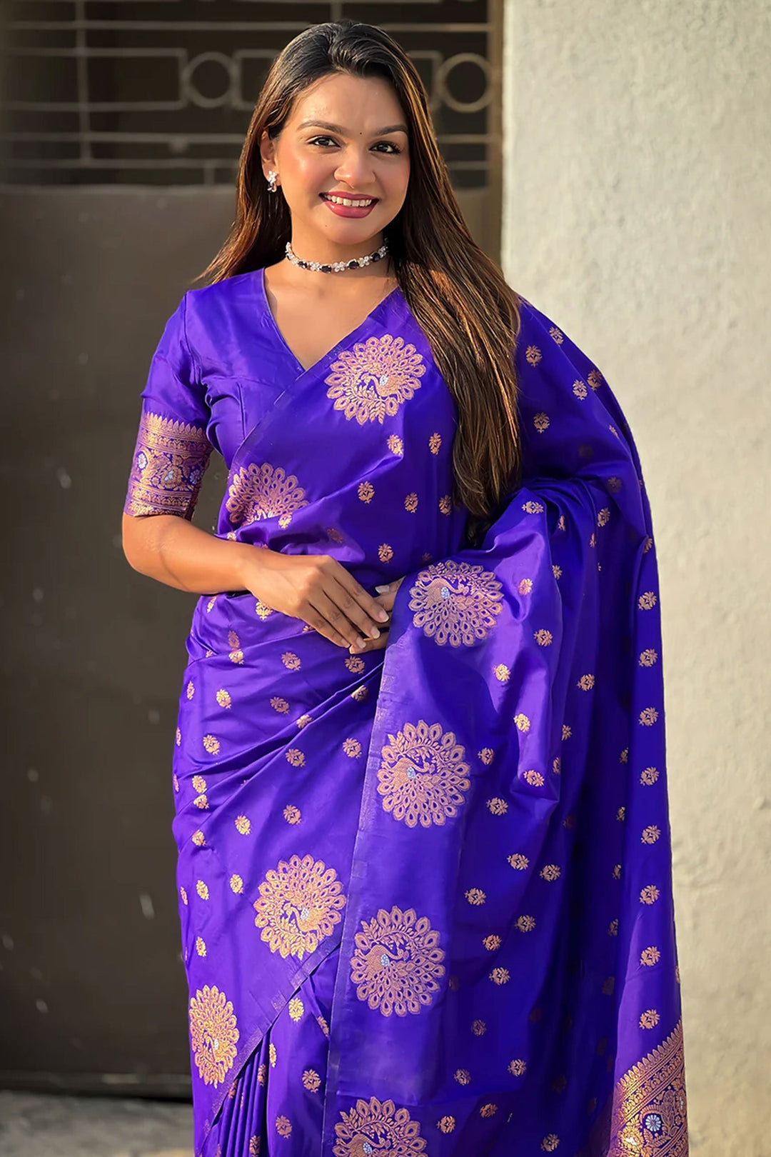 Jacquard Work Soothing Banarsi Style Silk Saree In Blue Color
