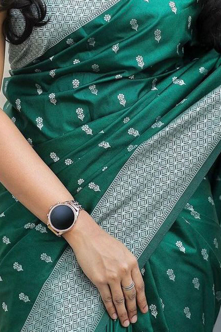 Jacquard Work Soothing Banarsi Style Silk Saree In Green Color