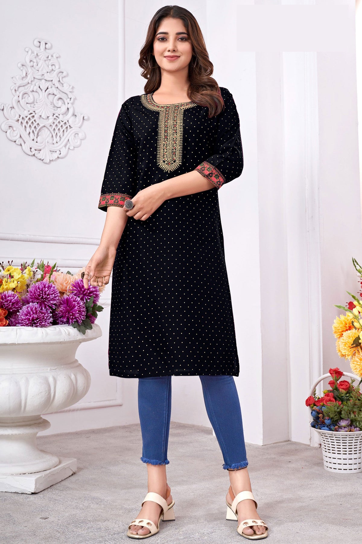 Tempting Rayon Fabric Black Color Readymade Casual Kurti