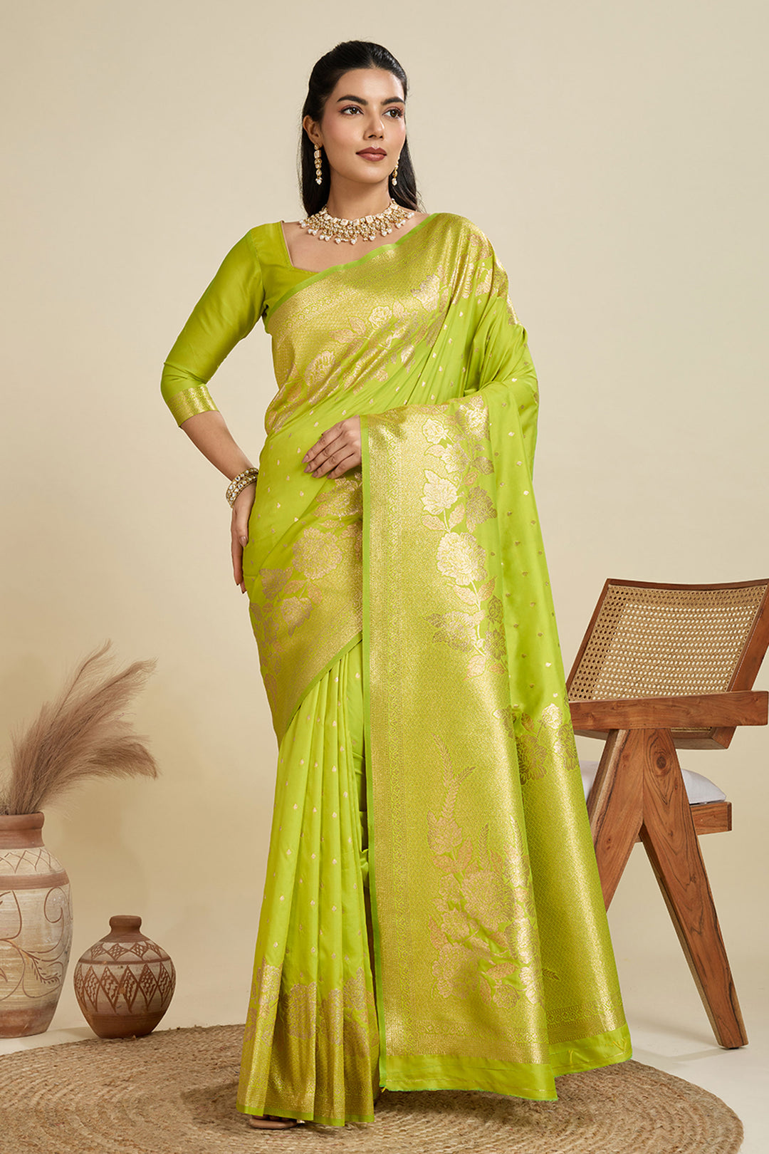 Green Color Exquisite Weaving Work Banarasi Silk Fabric Saree | Buy Online India