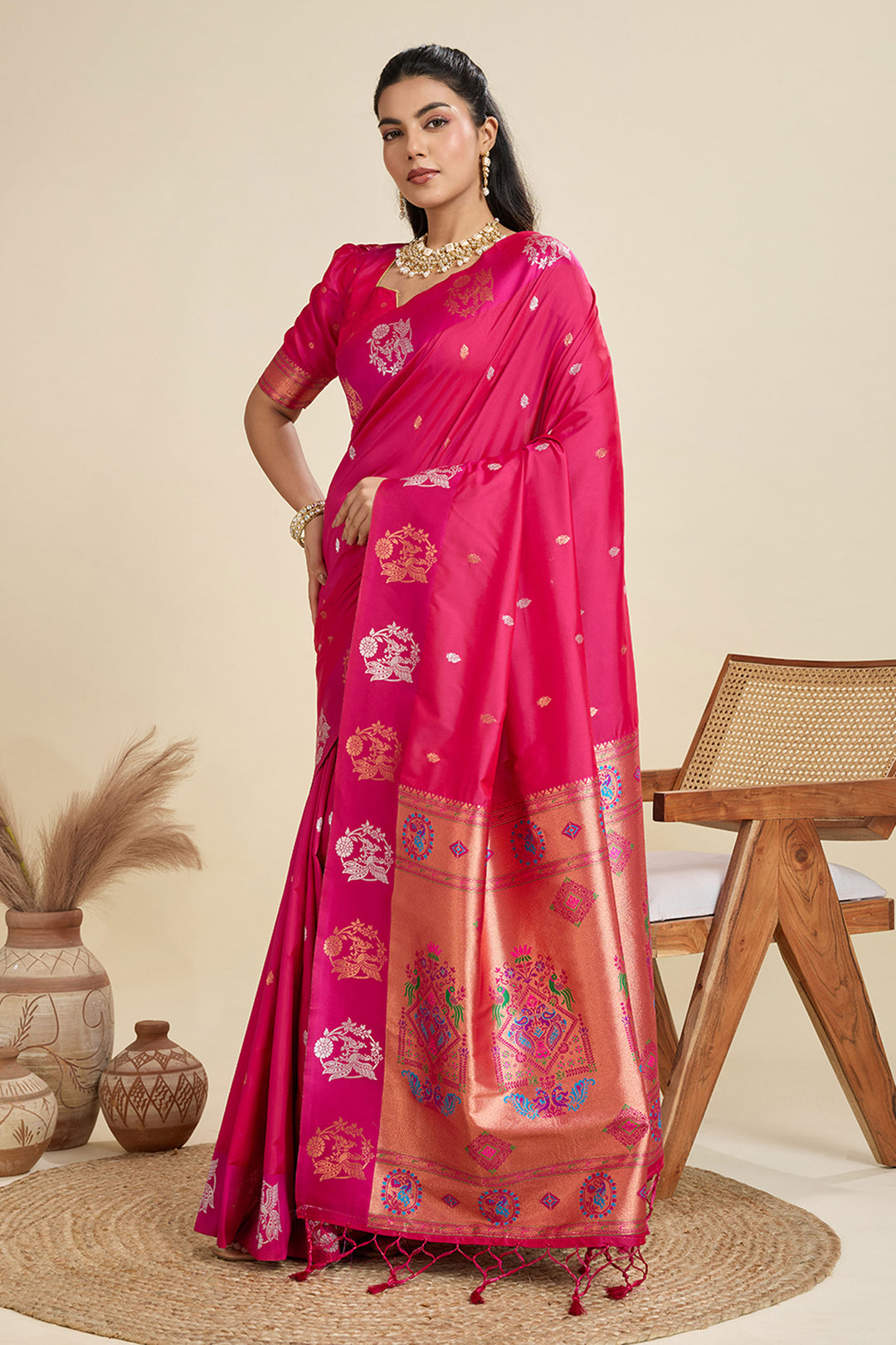 Banarasi Silk Fabric Luxurious Sarees In Magenta Color | Buy Online India