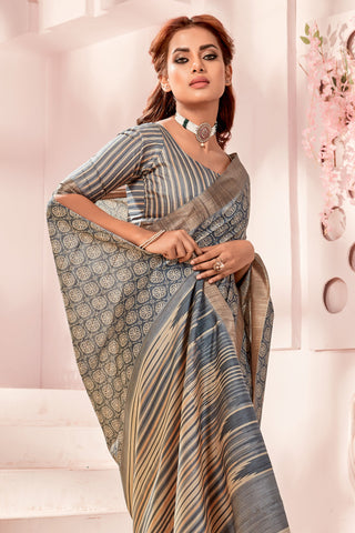 Fancy Fabric Grey Color Excellent Handloom Printed Saree