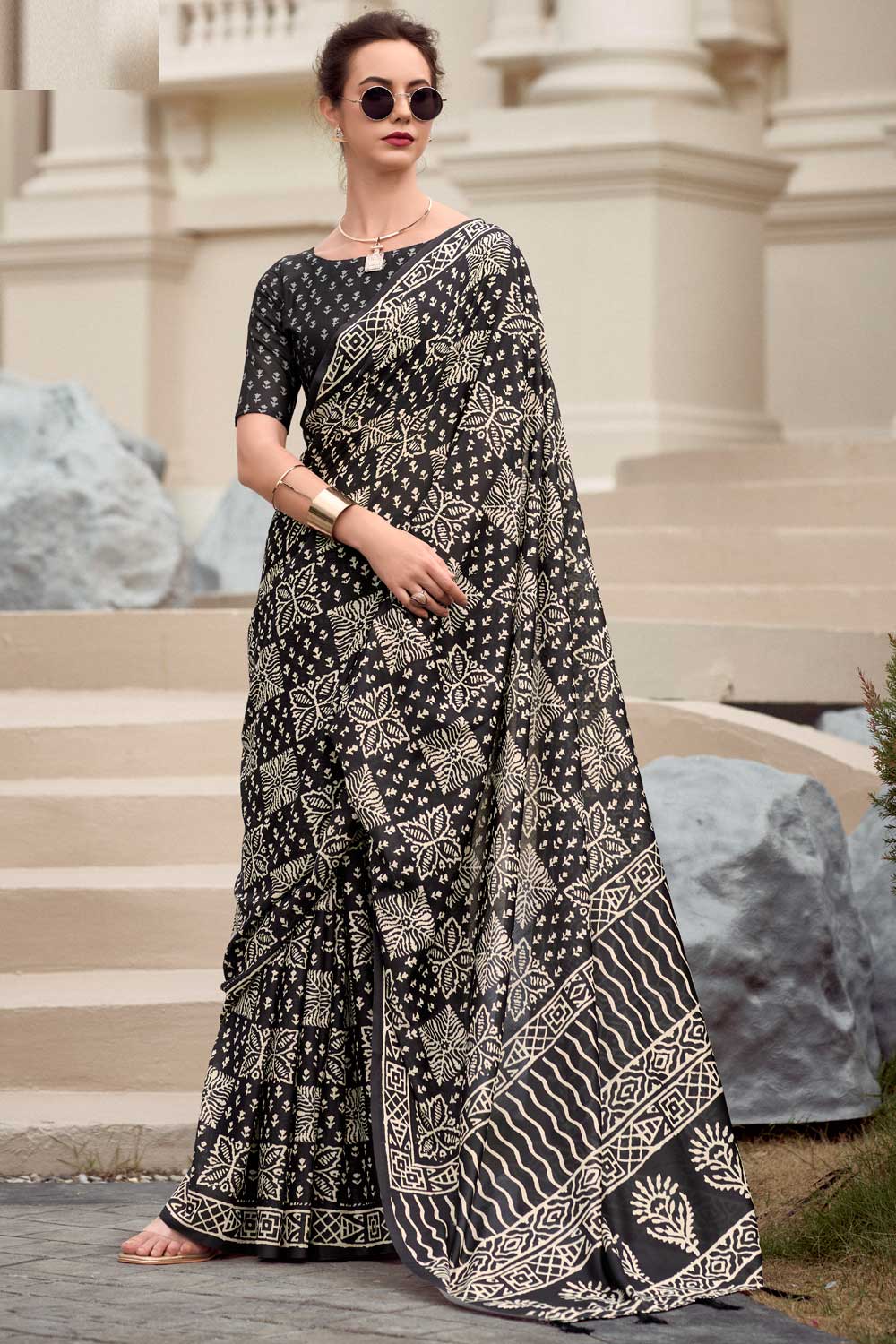 Solid Art Silk Fabric Casual Wear Saree In Black Color