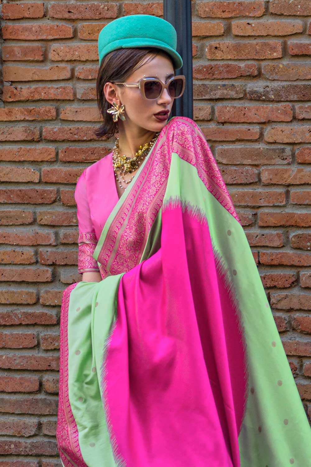 Glamorous Sea Green Color Handloom Weaving Art Silk Saree