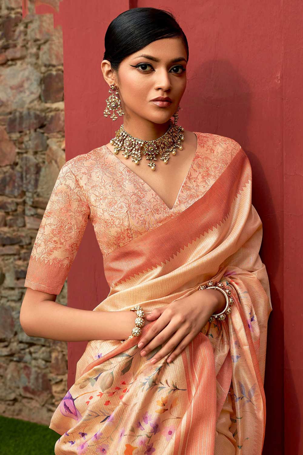 Peach Color Art Silk Fabric Engaging Floral Printed Saree