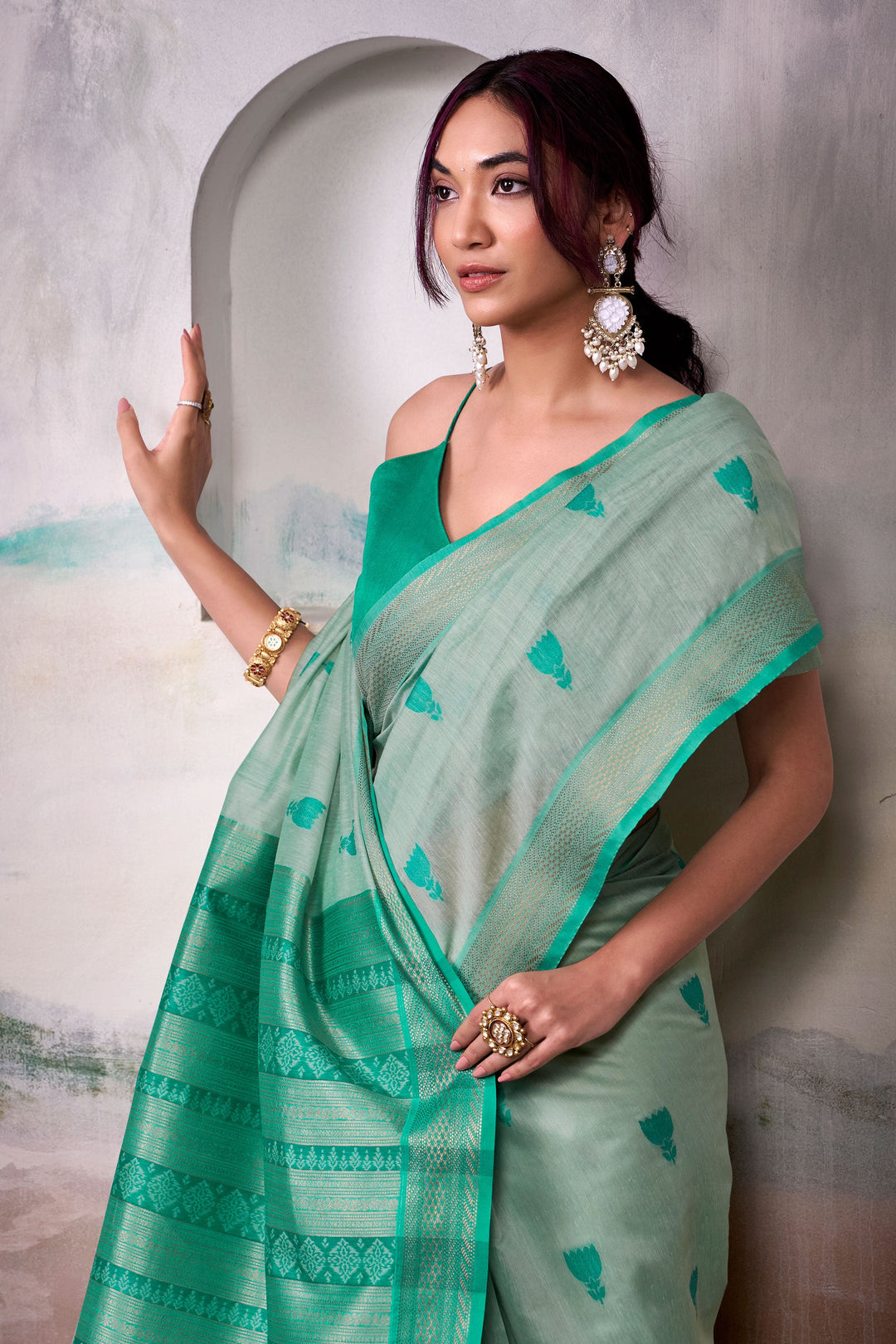 Sea Green Color Cotton Silk Saree With Winsome Weaving Work