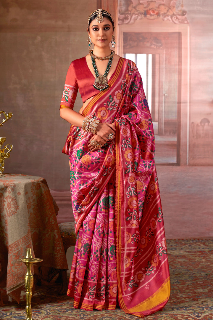 Appealing  Art Silk Fabric Patola Printed Saree In Pink Color
