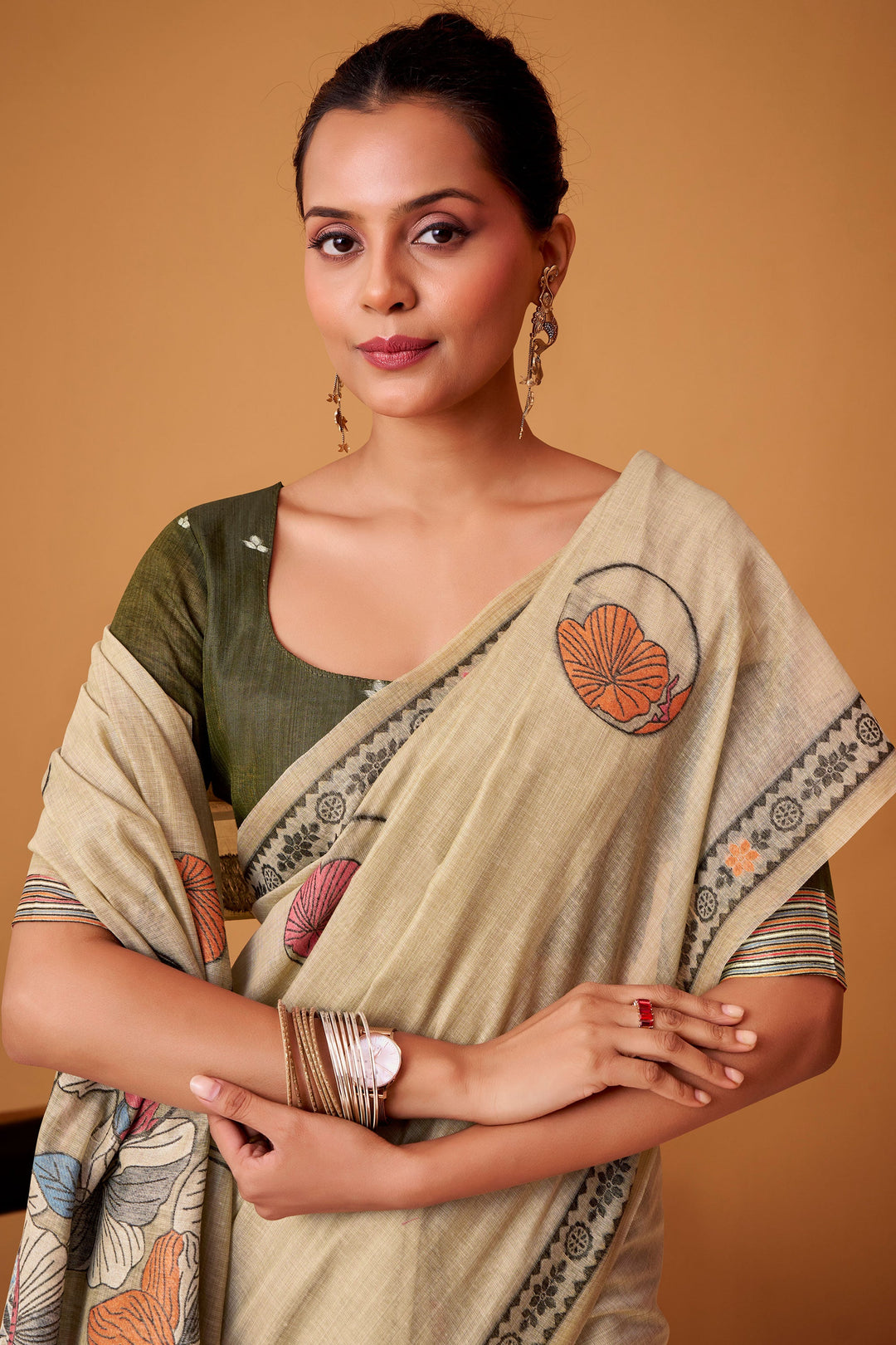 Graceful Beige Color Cotton Saree With Printed Work