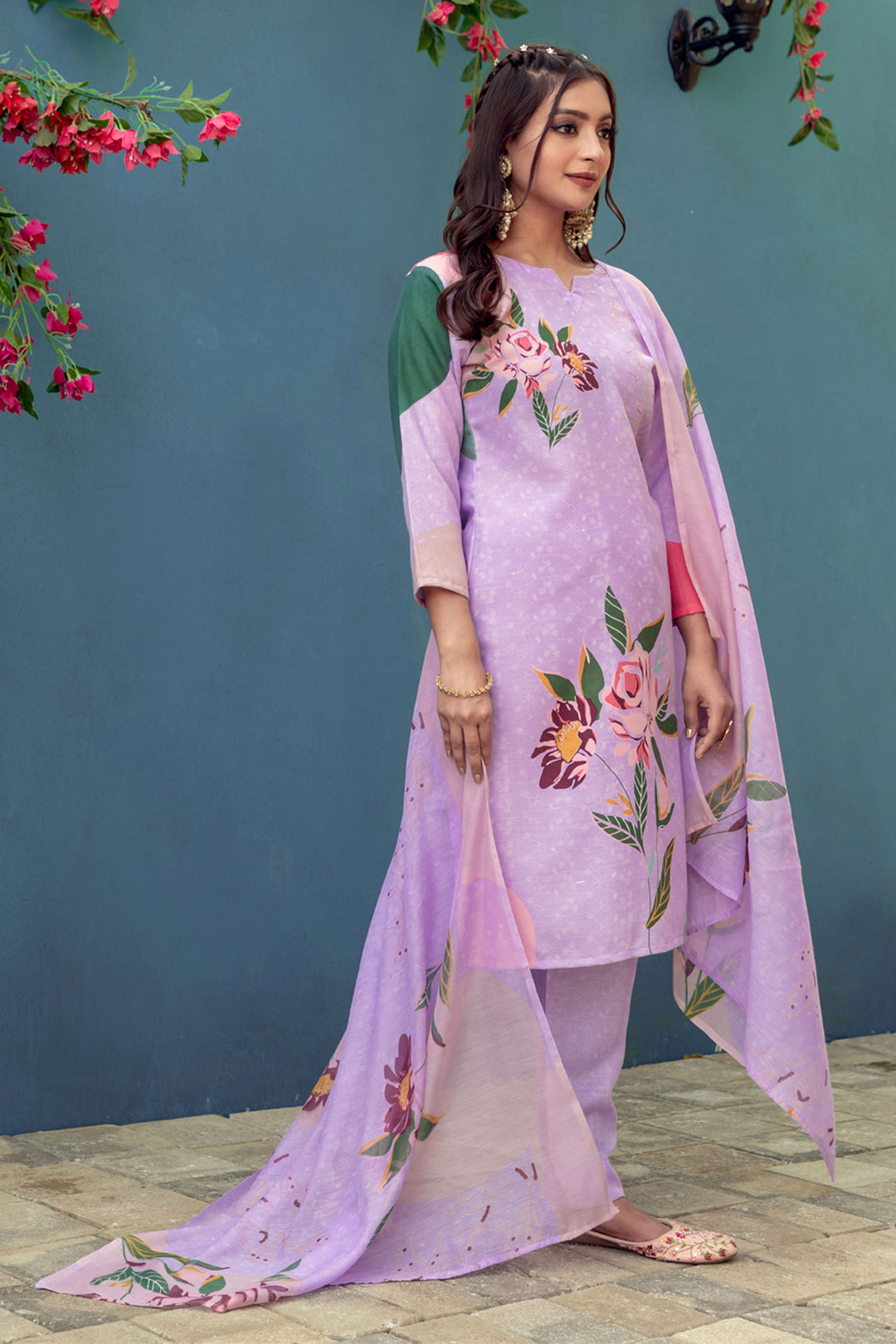 Engaging Lavender Color Cotton Fabric Readymade Printed Salwar Suit