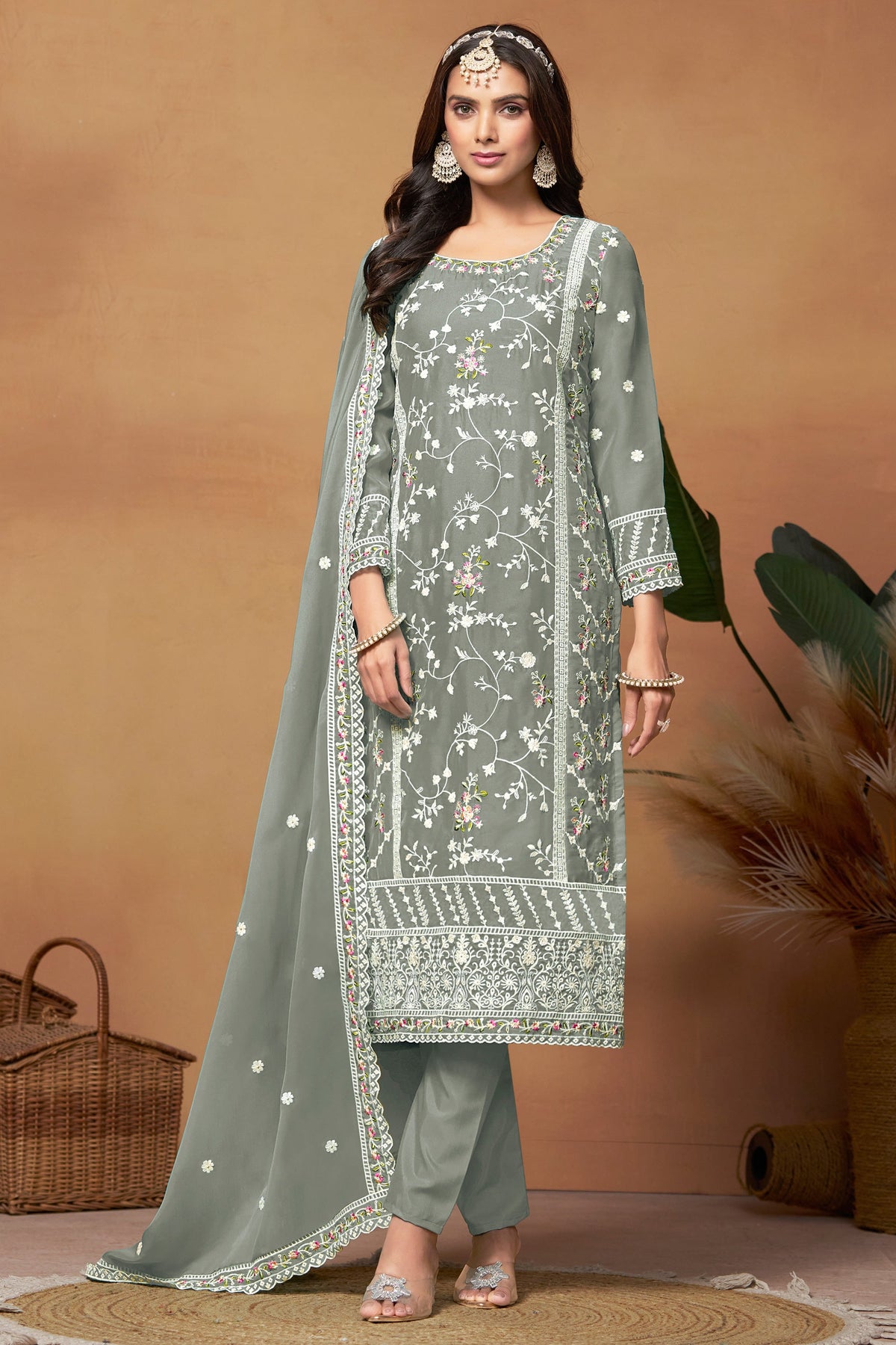 Grey Color Organza Fabric Tempting Embroidered Salwar Suit