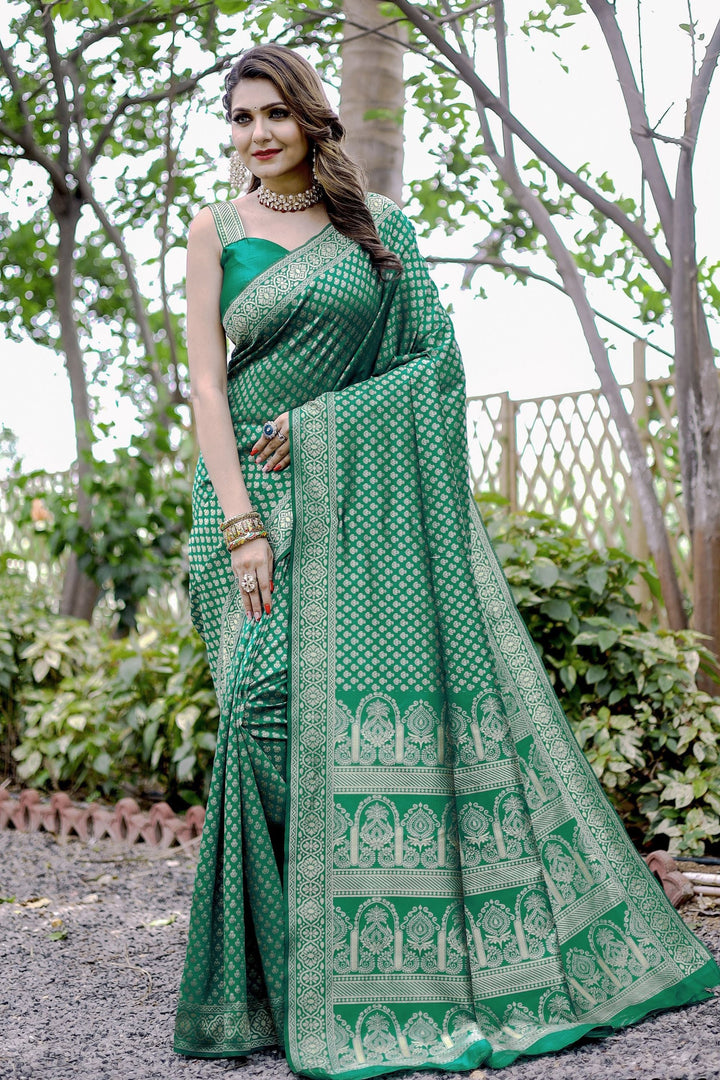 Engaging Green Color Banarasi Silk Saree With Weaving Work | Buy Online India