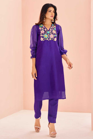 Purple Color Engaging Organza Fabric Kurti With Bottom