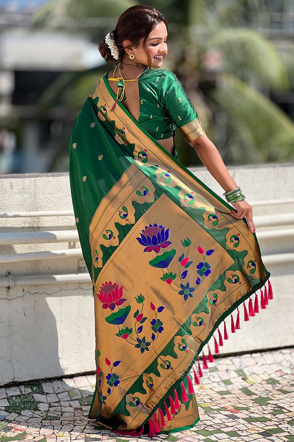 Weaving Work Imposing Paithani Silk Saree In Green Color | Buy Online India