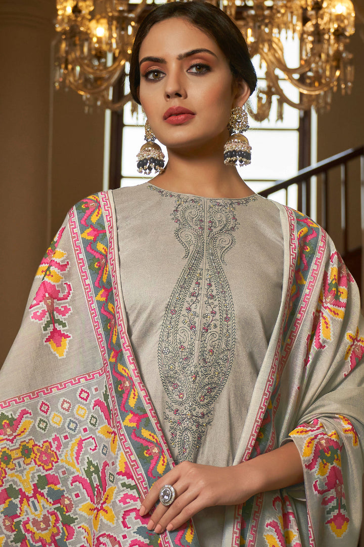 Tempting Cotton Fabric Grey Color Salwar Suit With Embroidered Work | Buy Online India