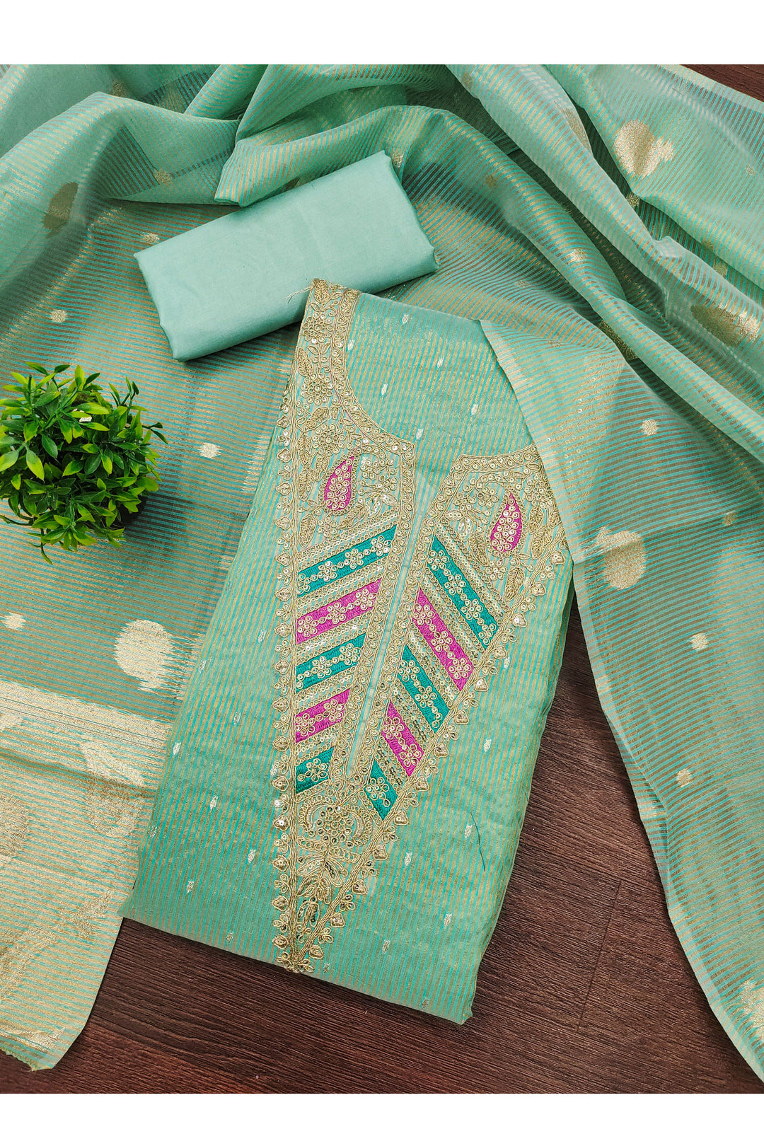 Jacquard Fabric Green Color Attractive Embroidered Salwar Suit