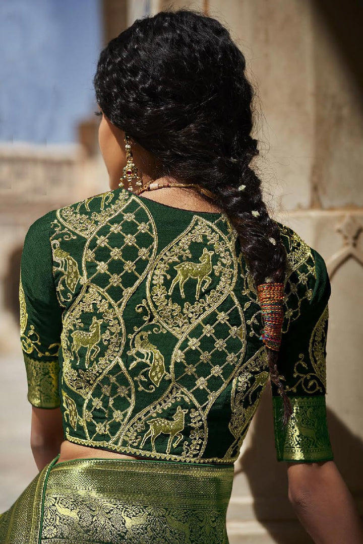 Weaving Work Green Color Art Silk Fabric Engaging Function Wear Saree