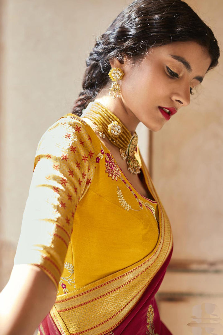 Art Silk Fabric Red Color Weaving Work Function Wear Phenomenal Saree