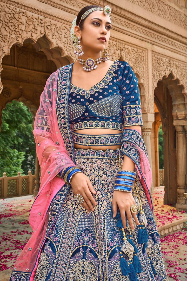 Superior Georgette Fabric Blue Color Bridal Look Lehenga