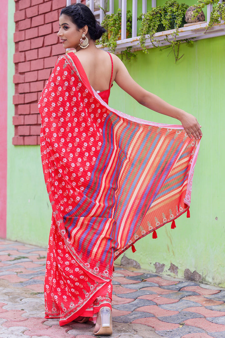 Red Color Digital Printed Glamorous Saree