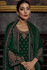 Load image into Gallery viewer, Green Color Tempting Party Look Velvet Salwar Suit
