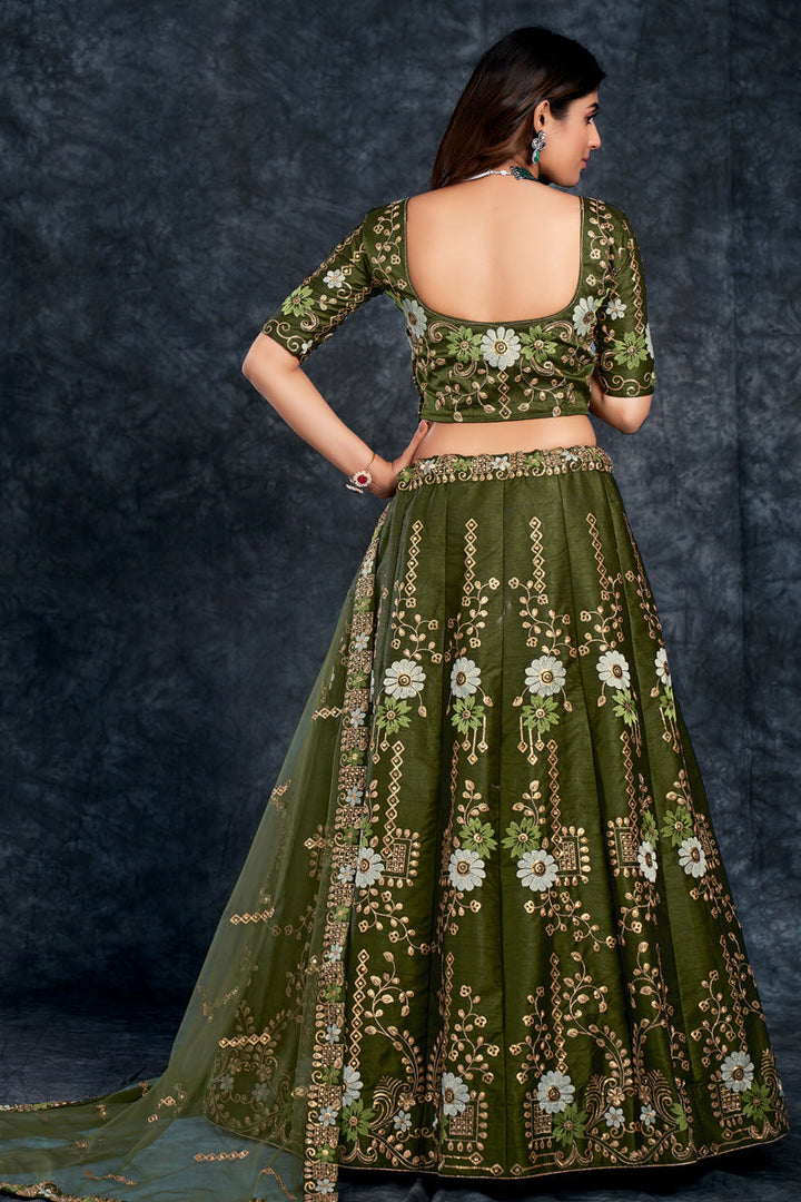 Mehendi Green Color Silk Fabric Sangeet Wear Appealing Lehenga