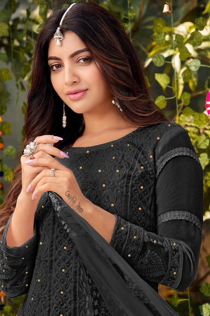 Akanksha Puri Glamorous Georgette Fabric Black Color Palazzo Suit