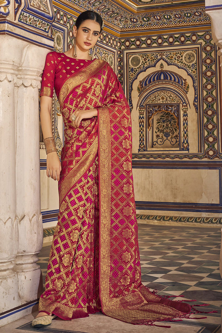 Beguiling Chinon Fabric Bandhani Printed Red Color Saree