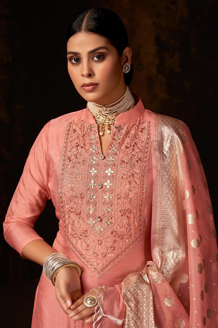 Captivating Art Silk Fabric Salwar Suit In Peach Color