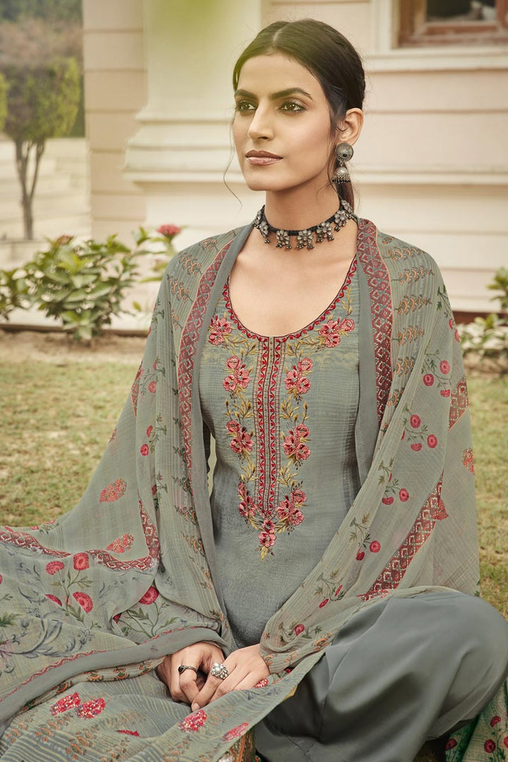 Grey Color Crepe Fabric Casual Wear Salwar Suit