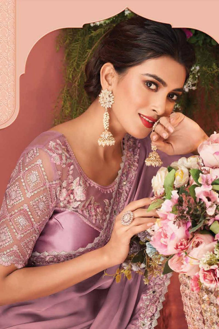 Wonderful Function Wear Border Work Georgette Fabric Saree In Pink Color