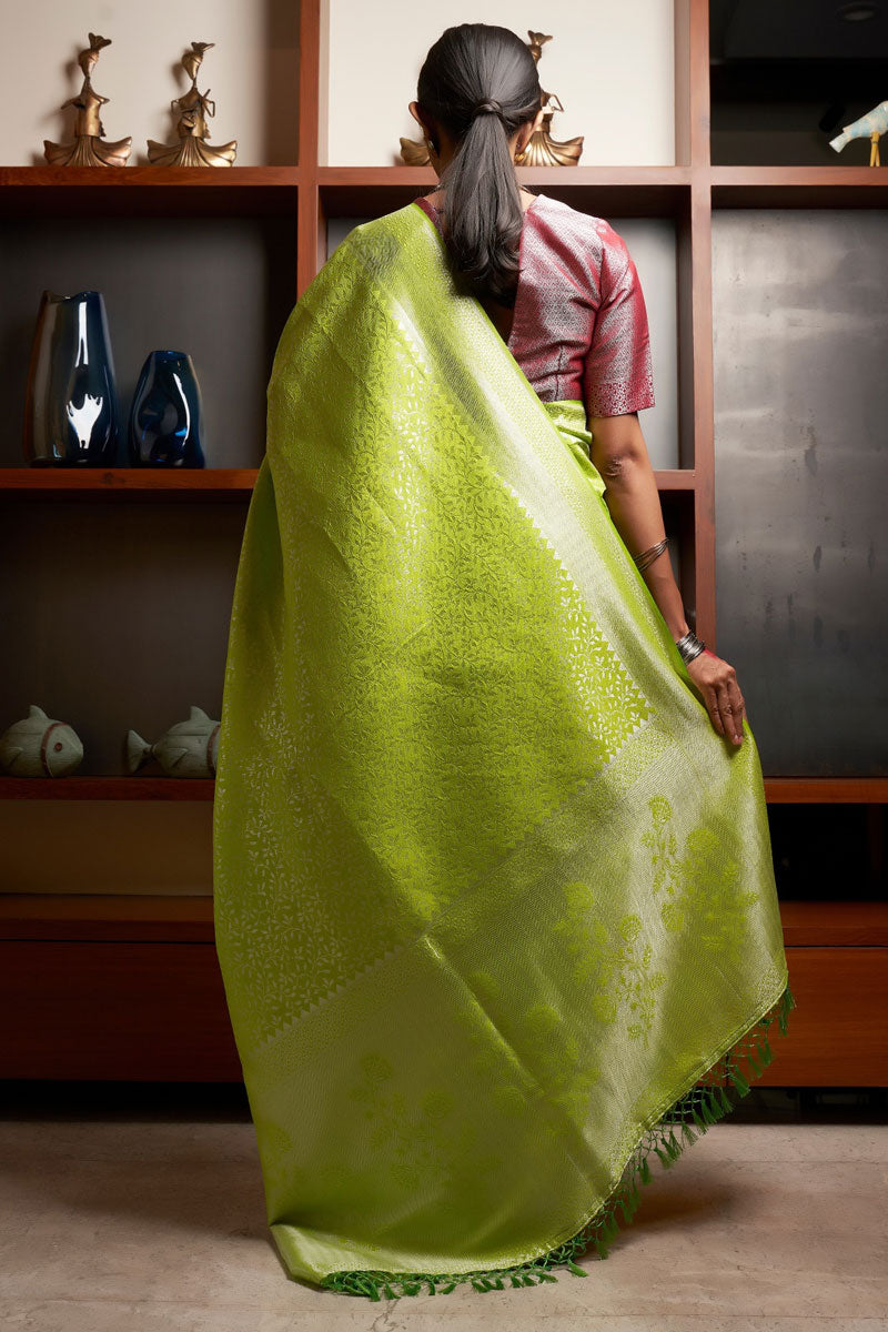 Awesome Weaving Work On Kanjivaram Silk Green Saree