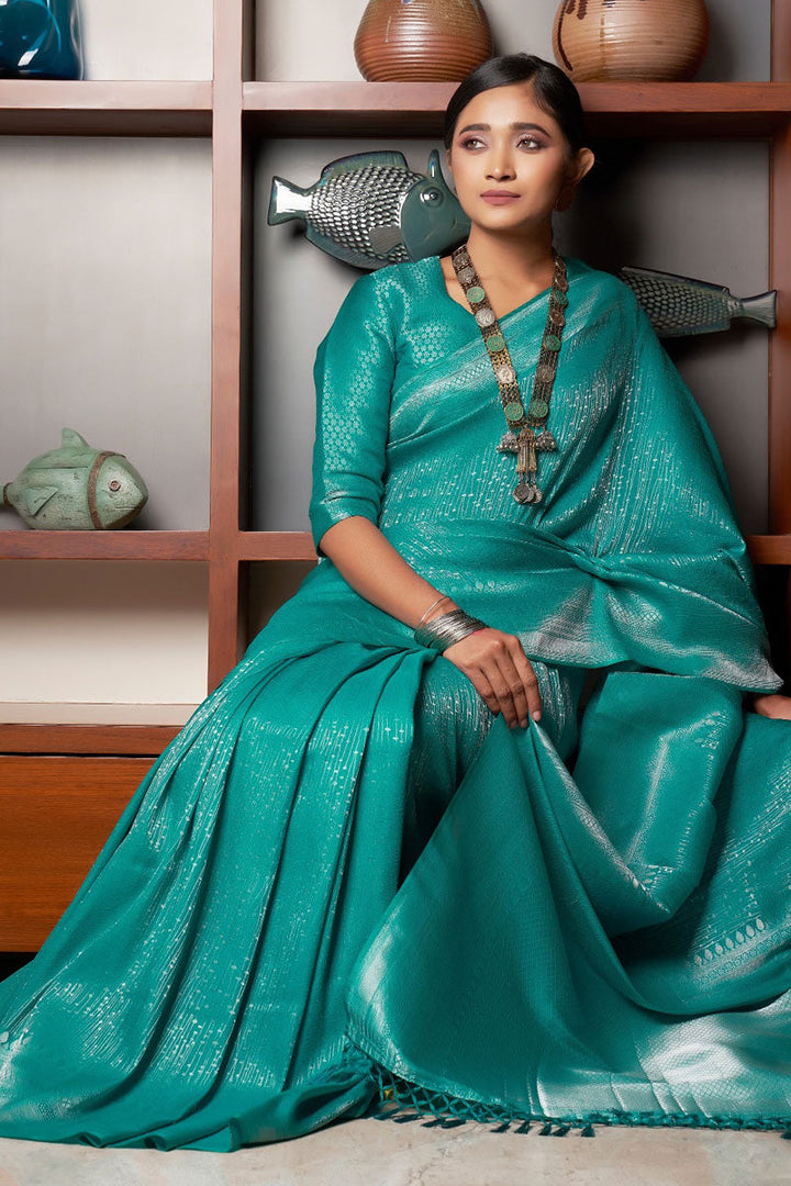 Kanjivaram Silk Teal Saree With Winsome Weaving Work