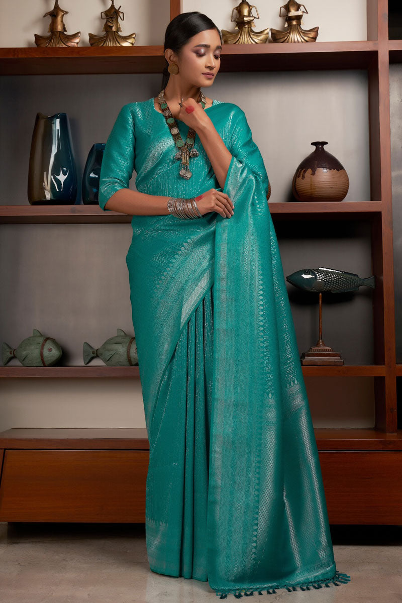 Kanjivaram Silk Teal Saree With Winsome Weaving Work