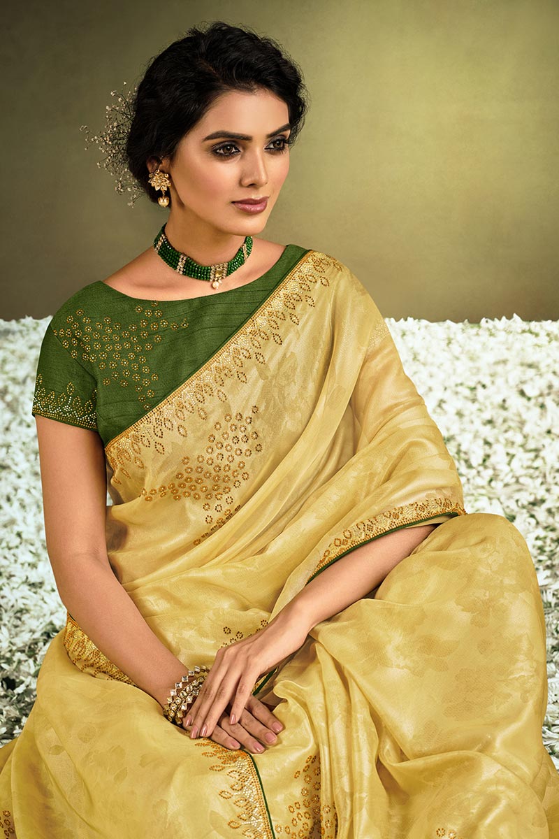 Printed Designs On Yellow Color Party Wear Saree In Tissue Fabric