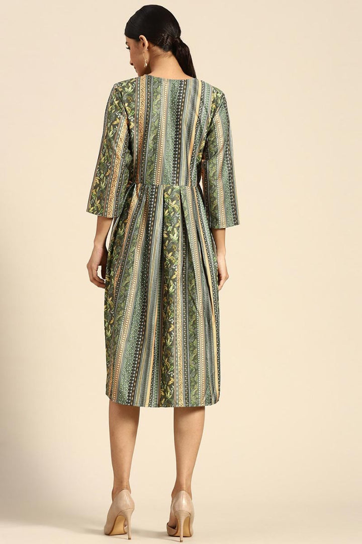 Aristocratic Green Color Crepe Fabric Kurti