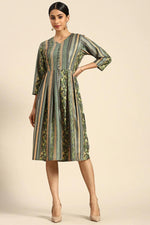 Load image into Gallery viewer, Aristocratic Green Color Crepe Fabric Kurti
