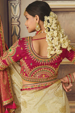 Load image into Gallery viewer, Gorgeous Cream Banarasi Silk Saree With Designer Blouse
