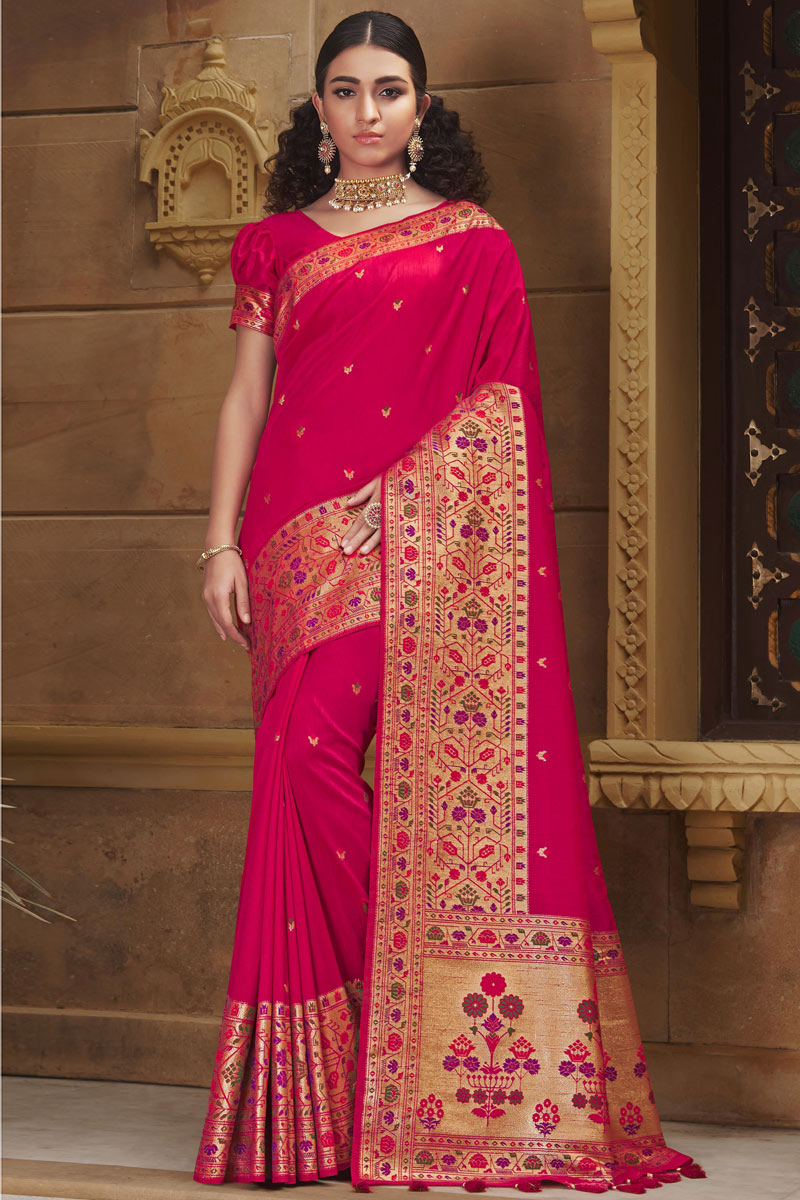 Pink Color Attractive Function Wear Silk Fabric Saree With Weaving Work