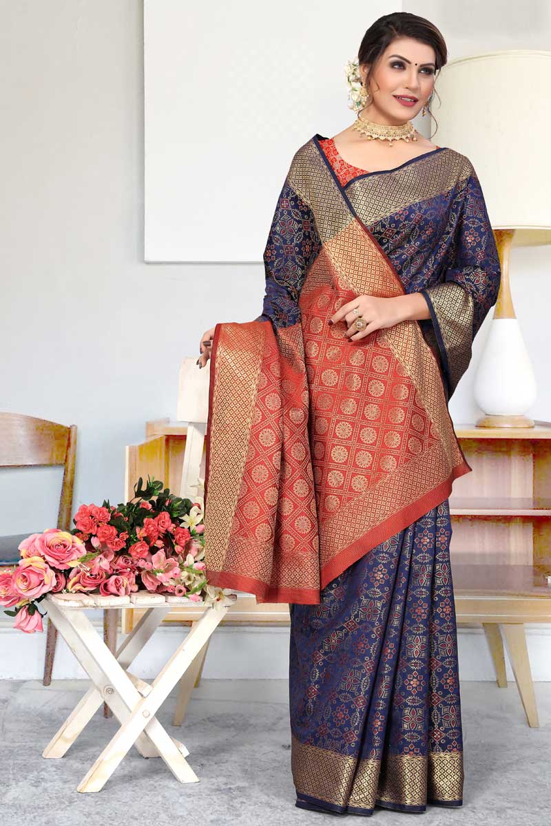 Dazzling Festival Wear Navy Blue Color Saree In Patola Silk Fabric