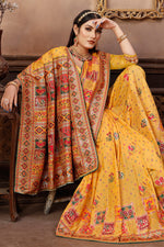 Load image into Gallery viewer, Tempting Printed Pashmina Fabric Yellow Color Party Look Saree

